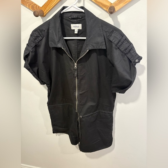 LIKE NEW! PISTOLA MEG ROMPER - Medium - Picture 3 of 10